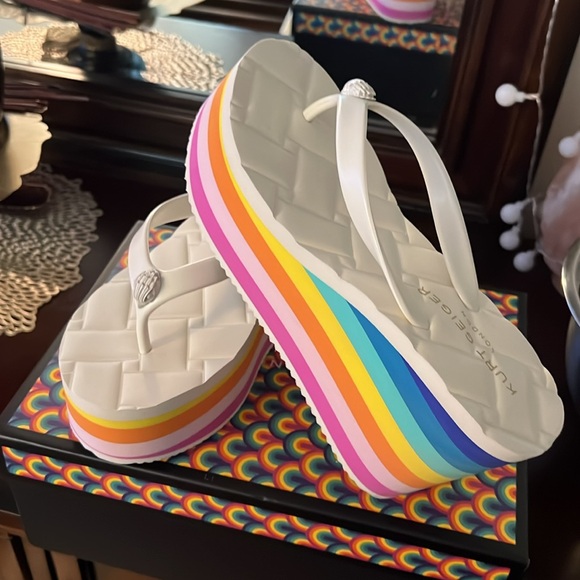 Women’s Kurt Geiger rainbow wedge - Picture 2 of 7